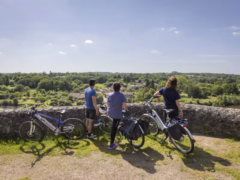 Vue panoramique depuis le chateau de St Germain de Confolens