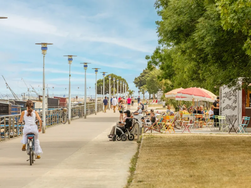 Balade à vélo sur le front de mer de Saint-Nazaire