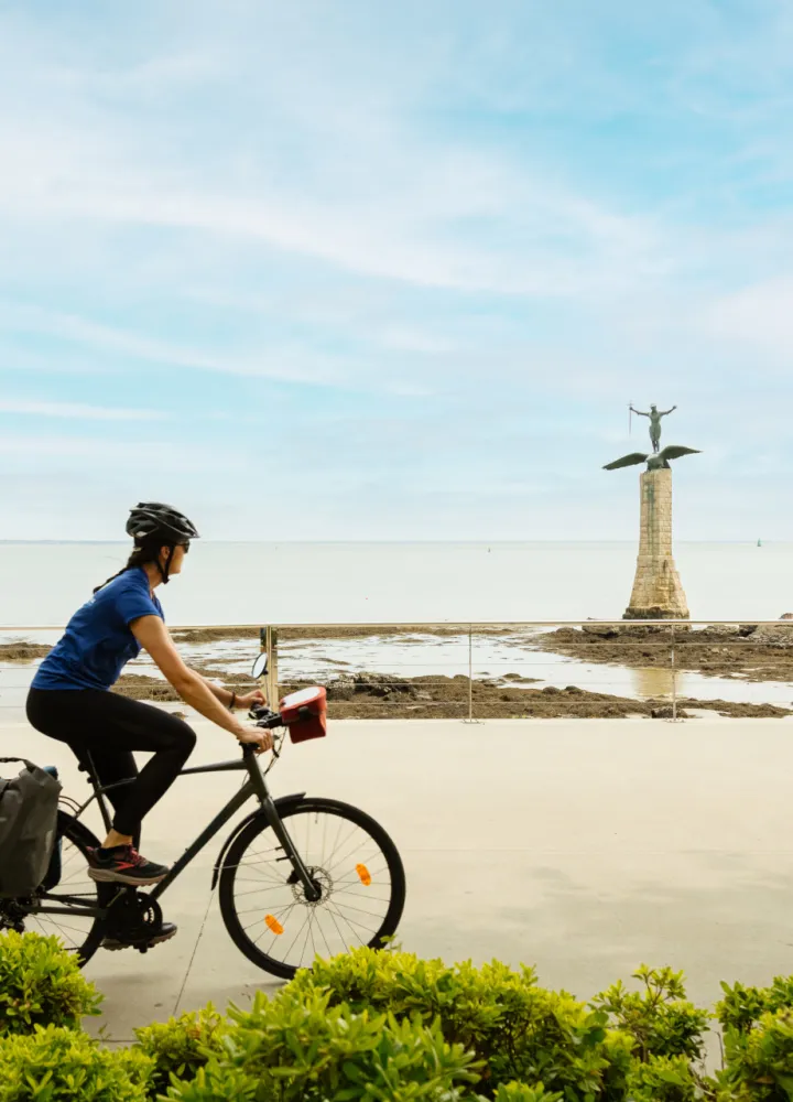 Balade à vélo sur le front de mer - Saint-Nazaire - Département Loire-Atlantique