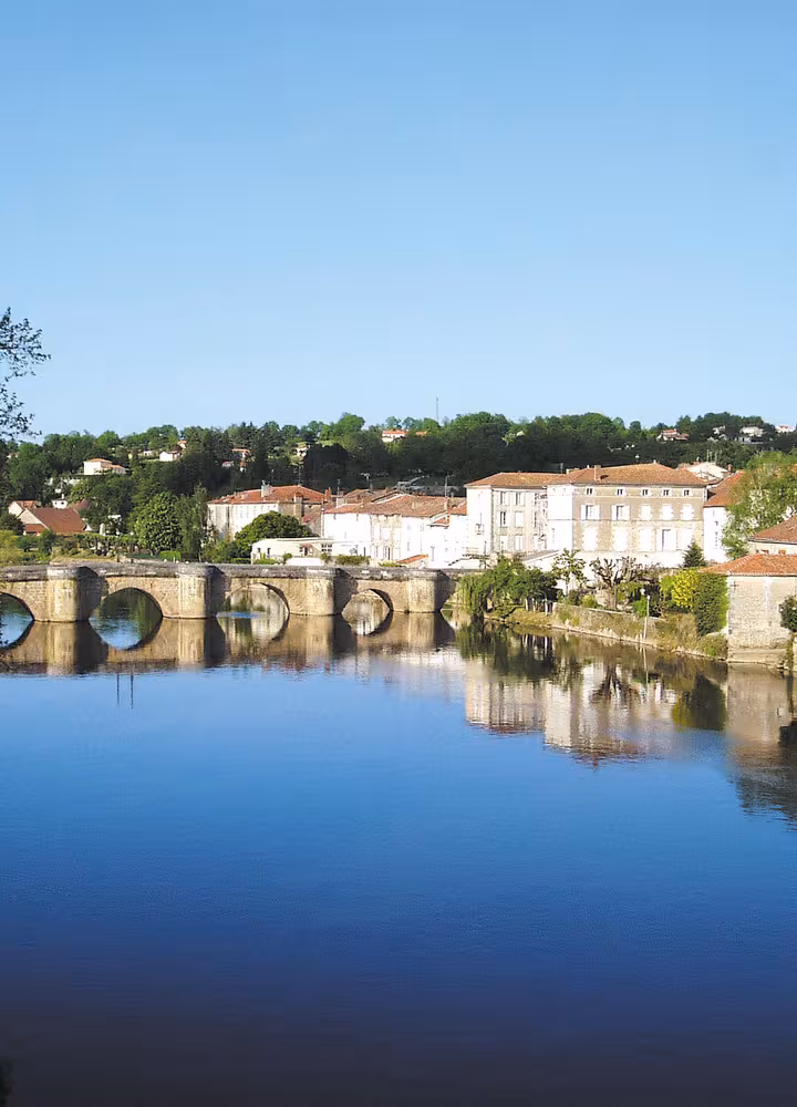 Le Pont-Vieux de Confolens
