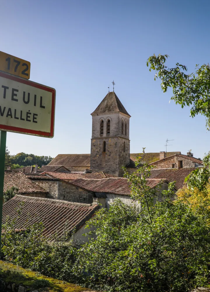 Village de Nanteuil en Vallée