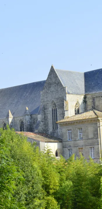 Abbaye Royale de Celles-sur-Belle
