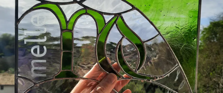 Mosaïste et vitrailliste : Anaïs Anahata