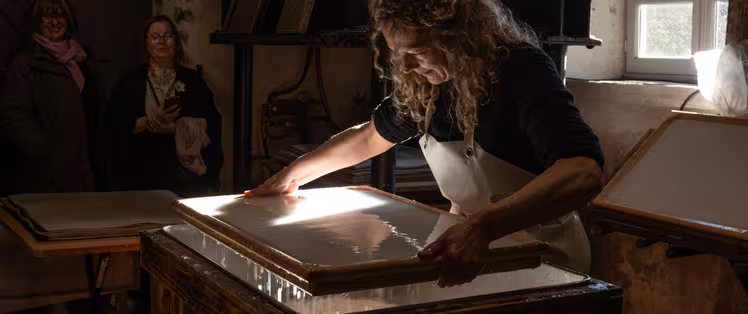 la-fabrication-d-une-feuille-de-papier au Moulin du Got