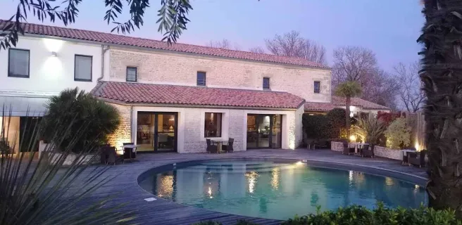 Hôtel "La Grange"