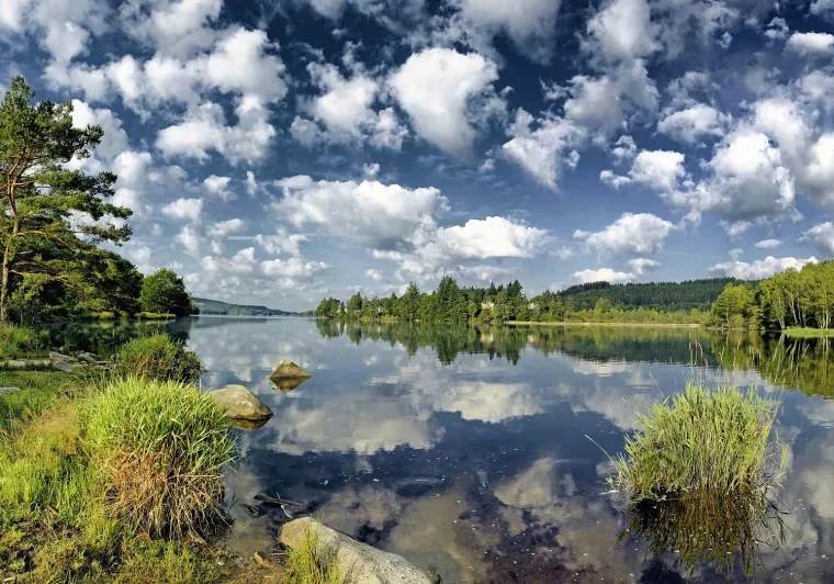 Lac de Vassivière - Département de La Creuse
