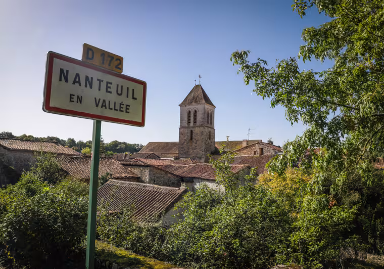 Village de Nanteuil en Vallée