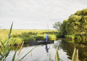 Balade en barque dans le PNR de Brière