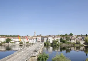 Le vieux pont de Confolens