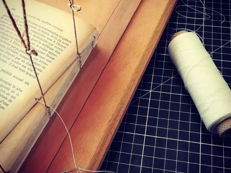 Libri & Co – L’art de la reliure et du cartonnage à La Bruffière